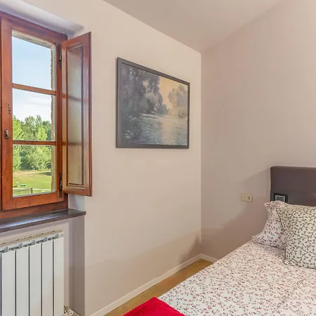 Borgo Pulciano 度假村 3*